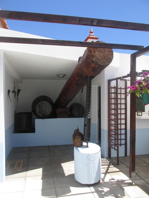 Casa Formiga Villa Faja da Ovelha Ngoại thất bức ảnh