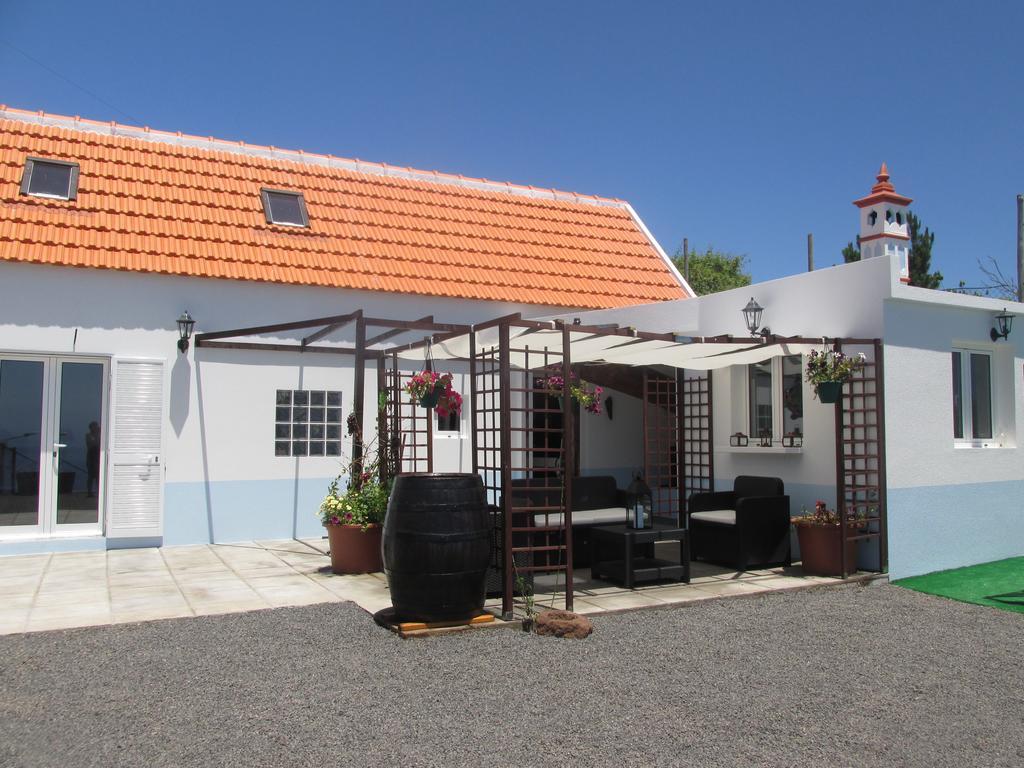 Casa Formiga Villa Faja da Ovelha Ngoại thất bức ảnh
